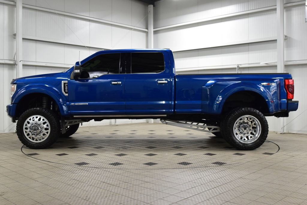 Used 2022 Ford F450 Limited image 4