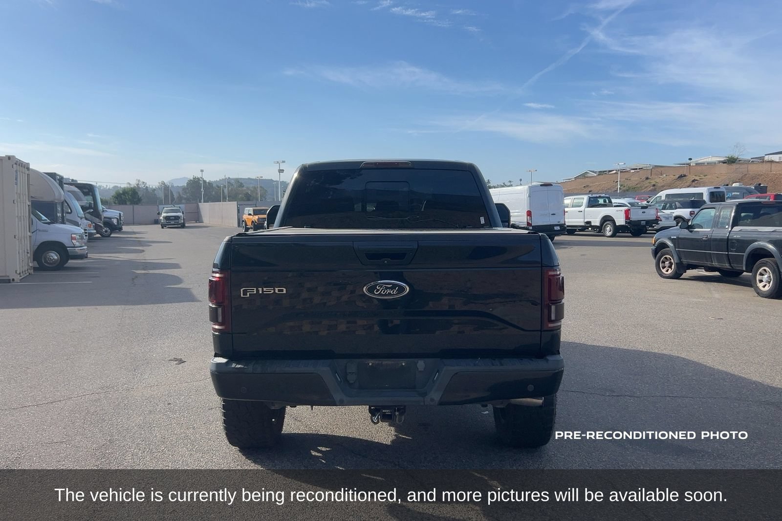 Used 2015 Ford F150 Lariat w/ Equipment Group 502A Luxury AWD/4WD image 7