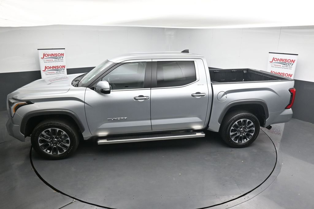 Used 2026 Toyota Tundra Limited AWD/4WD image 27