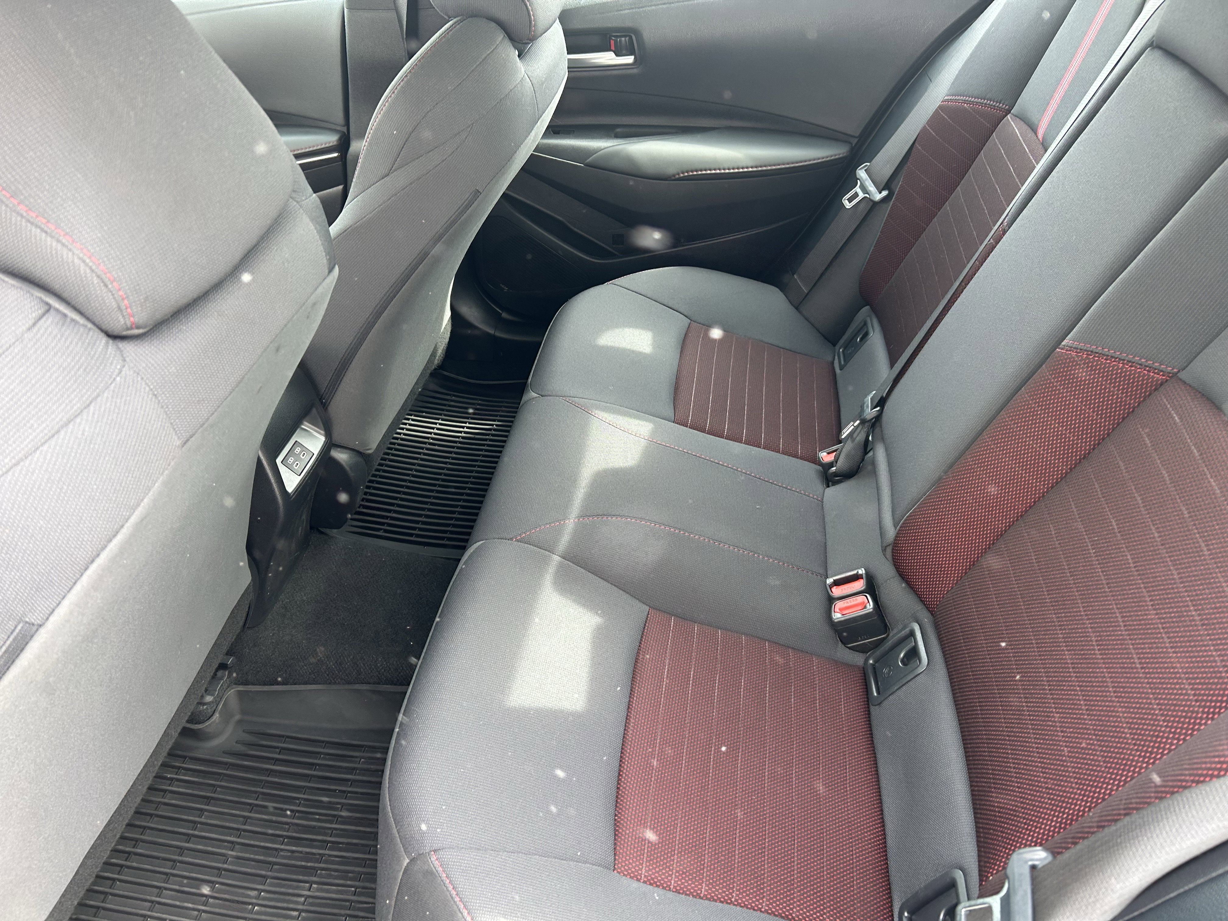 Certified 2024 Toyota Corolla SE w/ SE Premium Package image 19