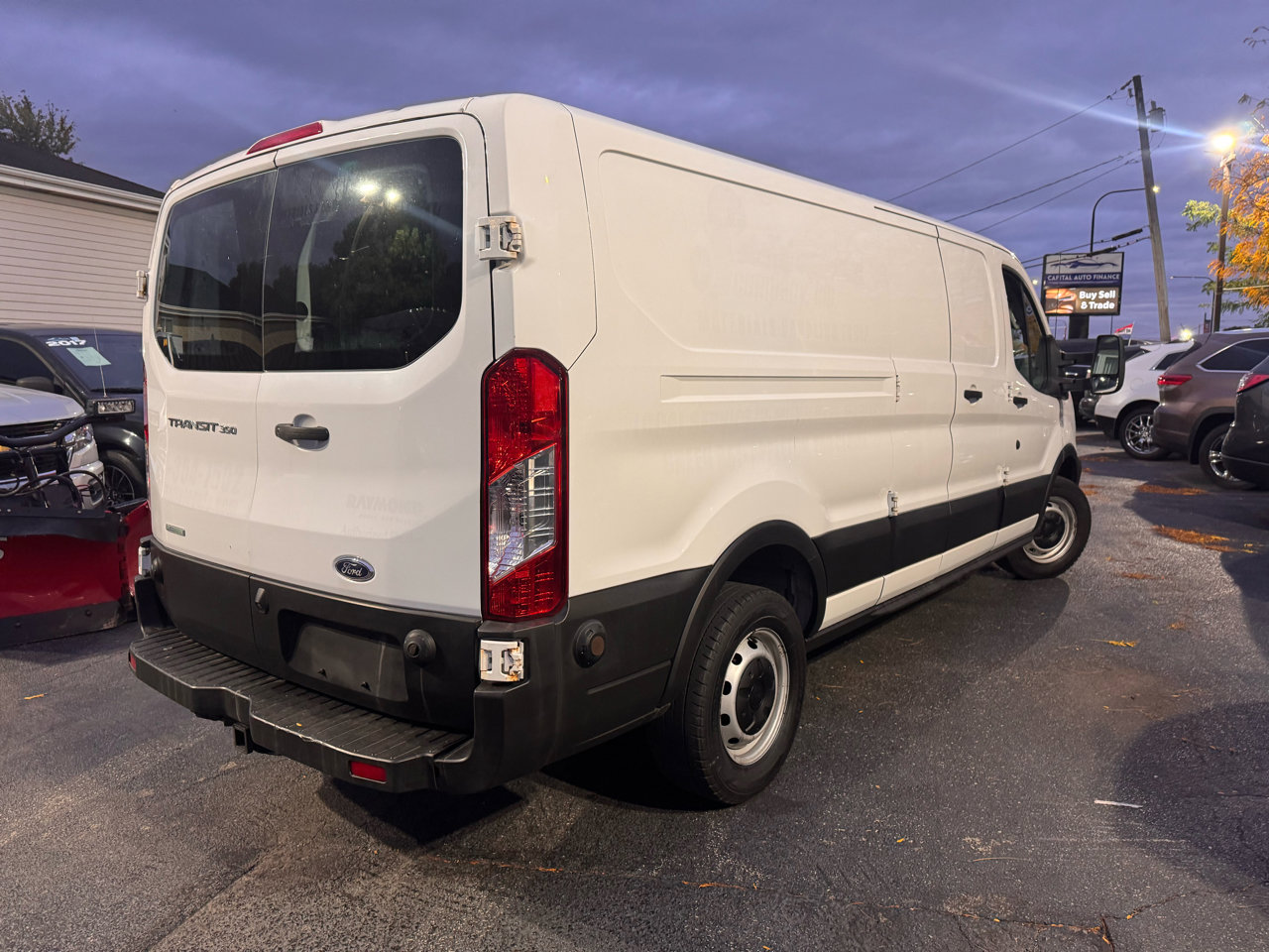 Used 2019 Ford Transit 350 148 Low Roof image 4