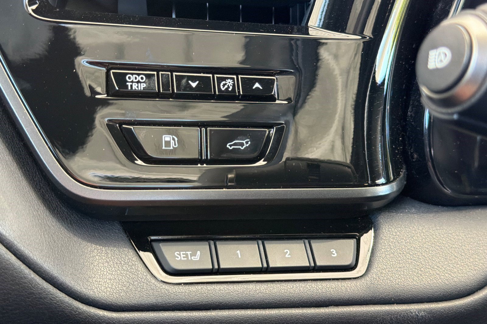 Used 2026 Lexus TX 350 AWD w/ Technology Package image 36