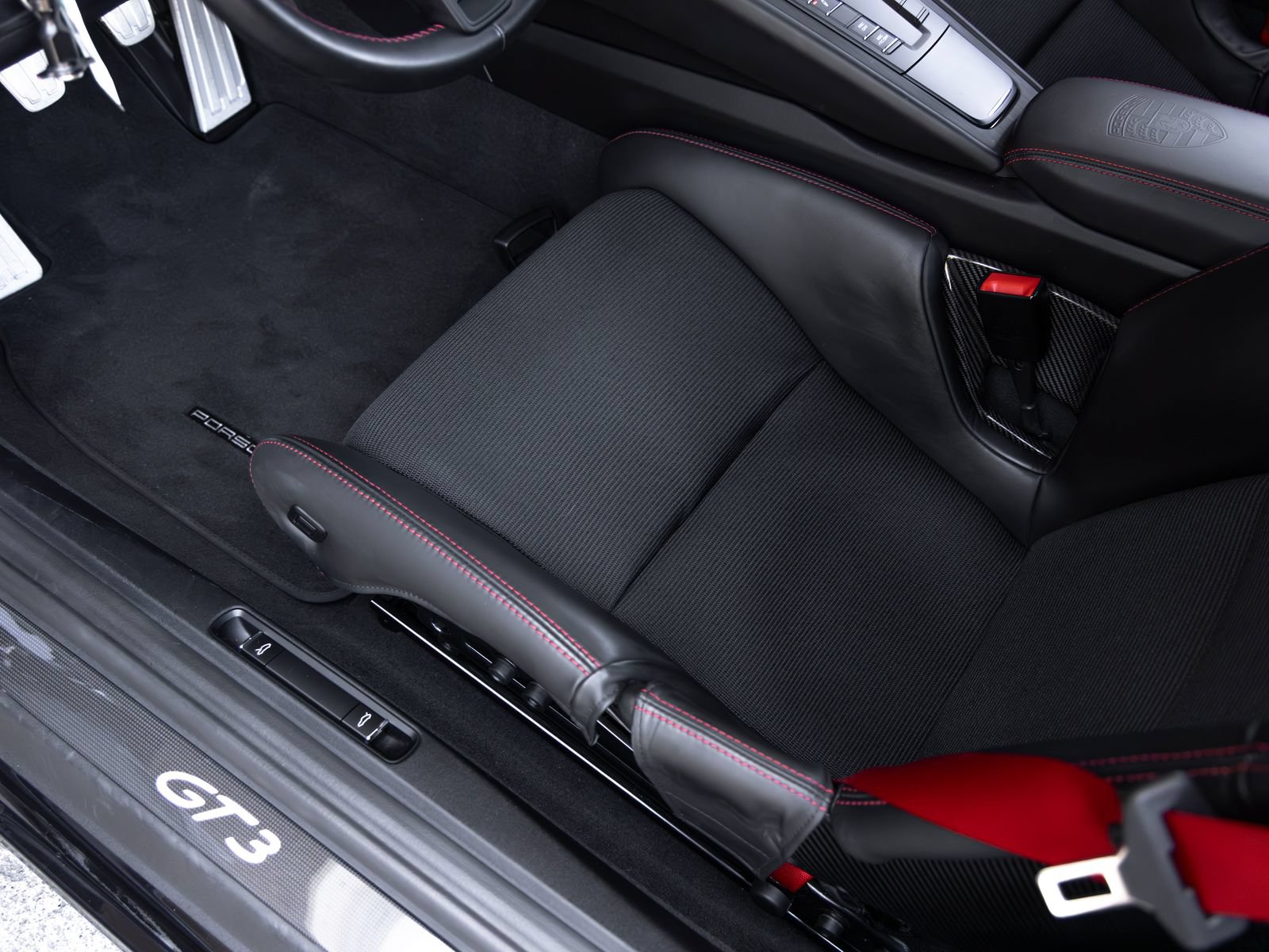 Certified 2019 Porsche 911 GT3 RWD image 26