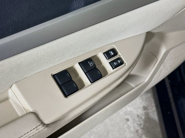 Used 2012 Subaru Legacy 2.5i Premium w/ All-Weather Pkg + Moonroof image 15