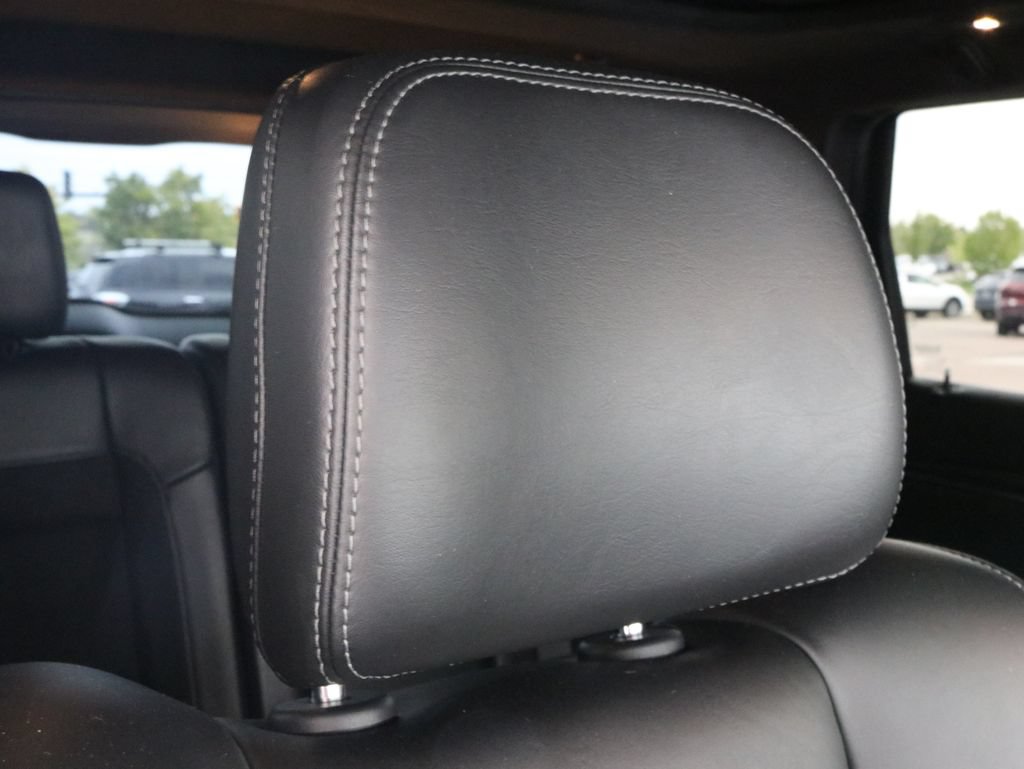 Used 2019 Jeep Grand Cherokee SRT w/ Trailer Tow Group IV AWD/4WD image 48