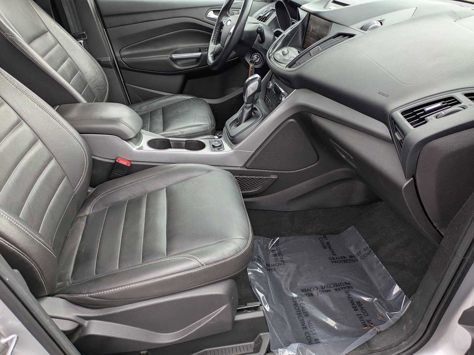 Used 2015 Ford Escape SE w/ Equipment Group 201A image 22