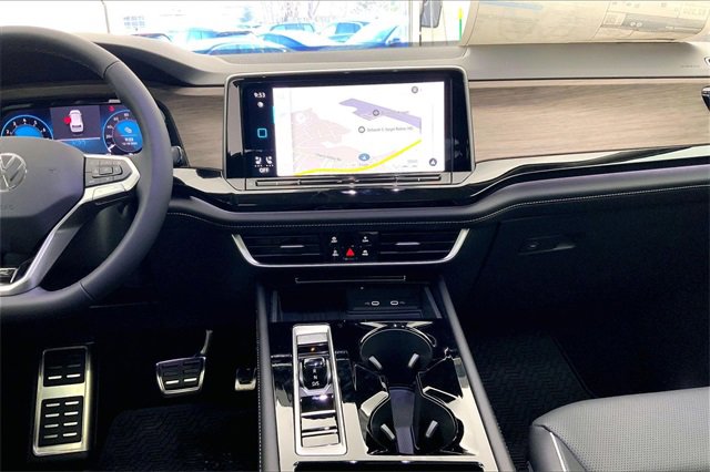 New 2026 Volkswagen Atlas SEL Premium R-Line image 8