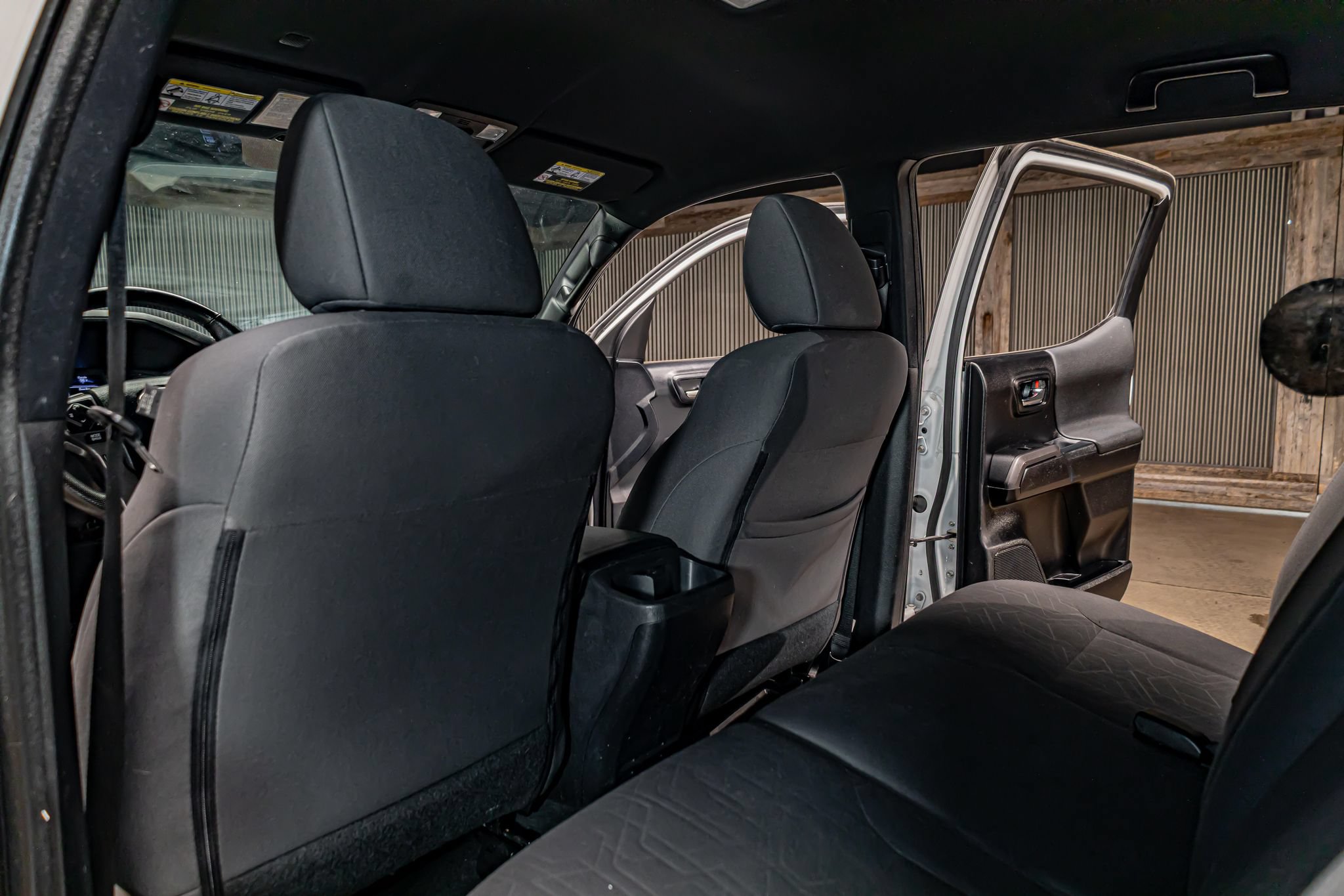 Used 2019 Toyota Tacoma TRD Sport AWD/4WD image 24