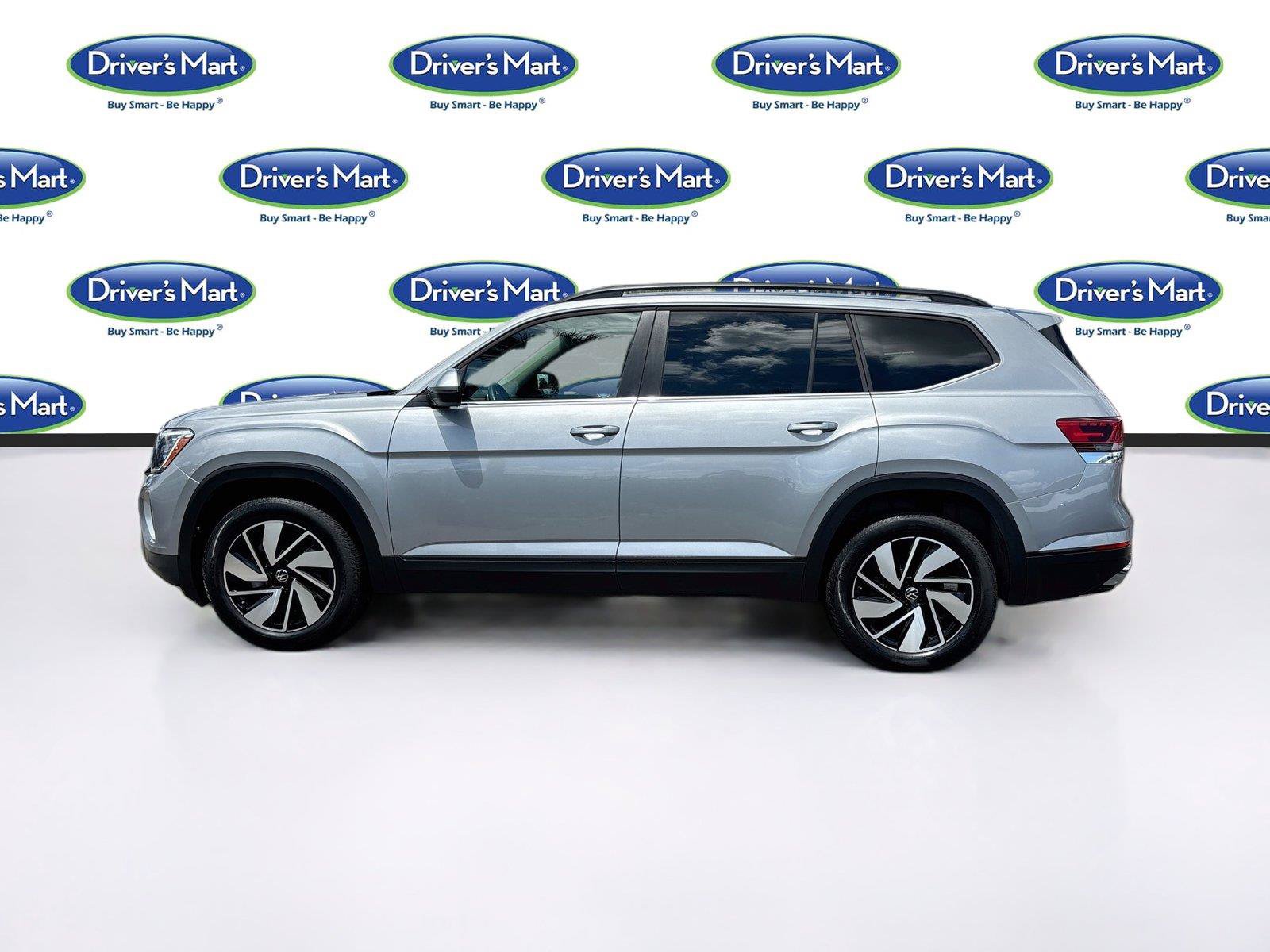 Used 2025 Volkswagen Atlas SE FWD image 4