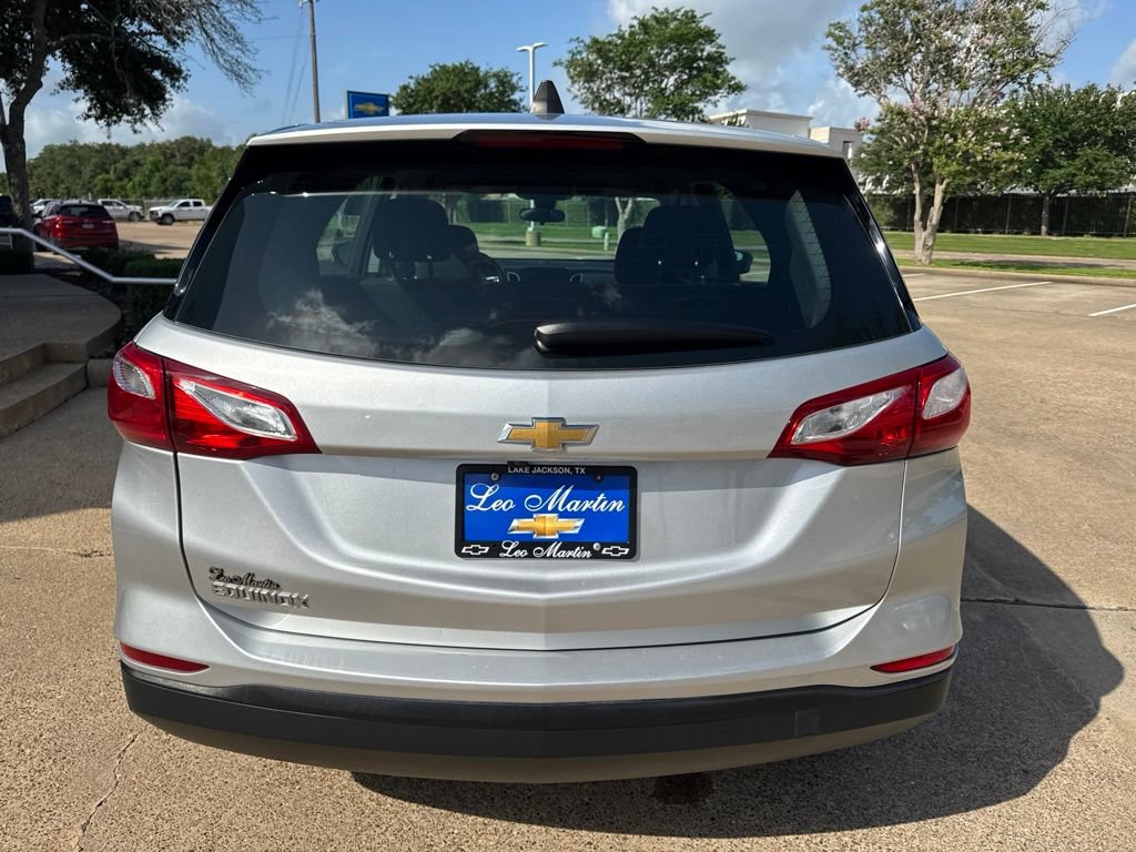 Used 2020 Chevrolet Equinox LS FWD image 3