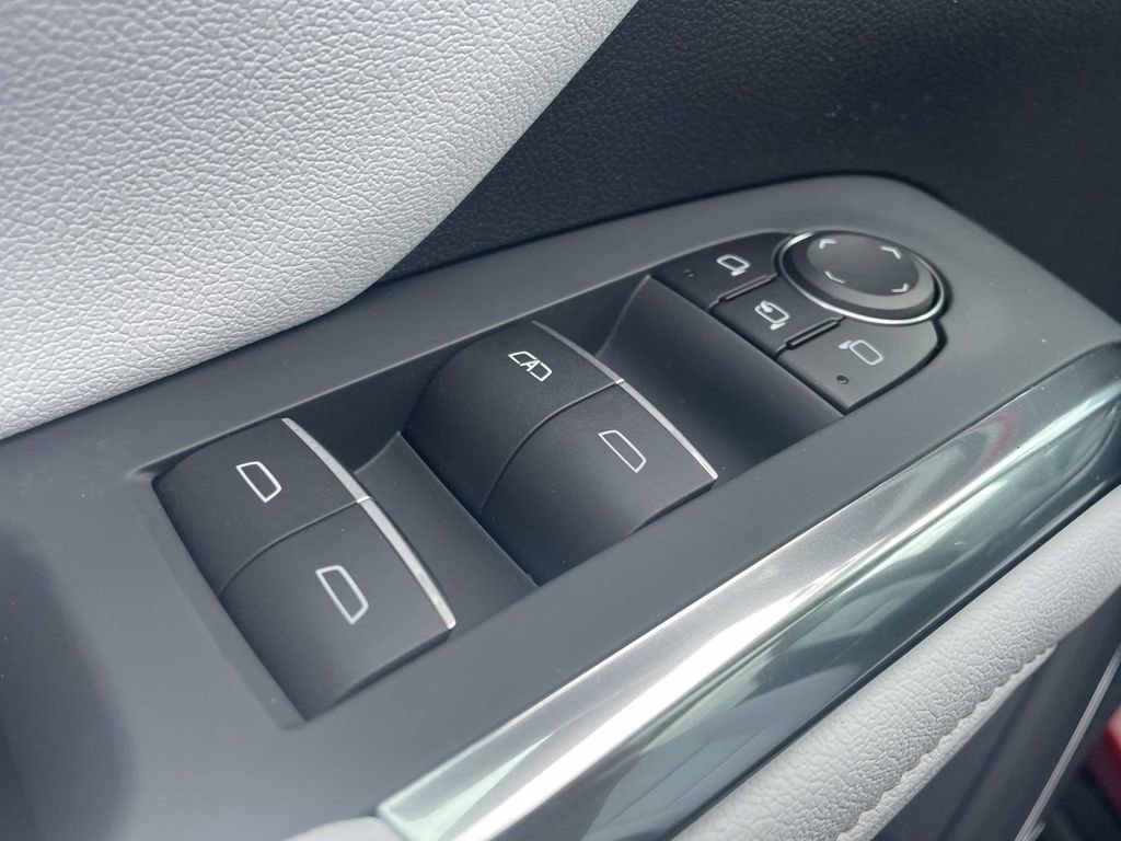 New 2026 Chevrolet Traverse High Country image 17