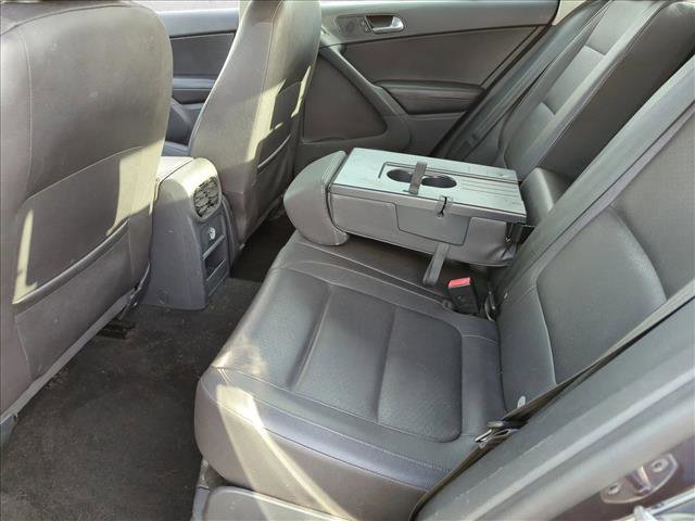 Used 2016 Volkswagen Tiguan S image 13