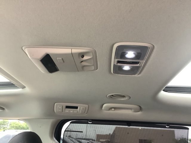 Used 2024 Kia Carnival SX Prestige FWD image 25