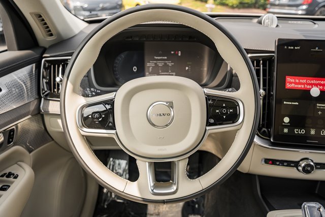 New 2026 Volvo XC90 T8 Ultra w/ Protection Package Premier image 25