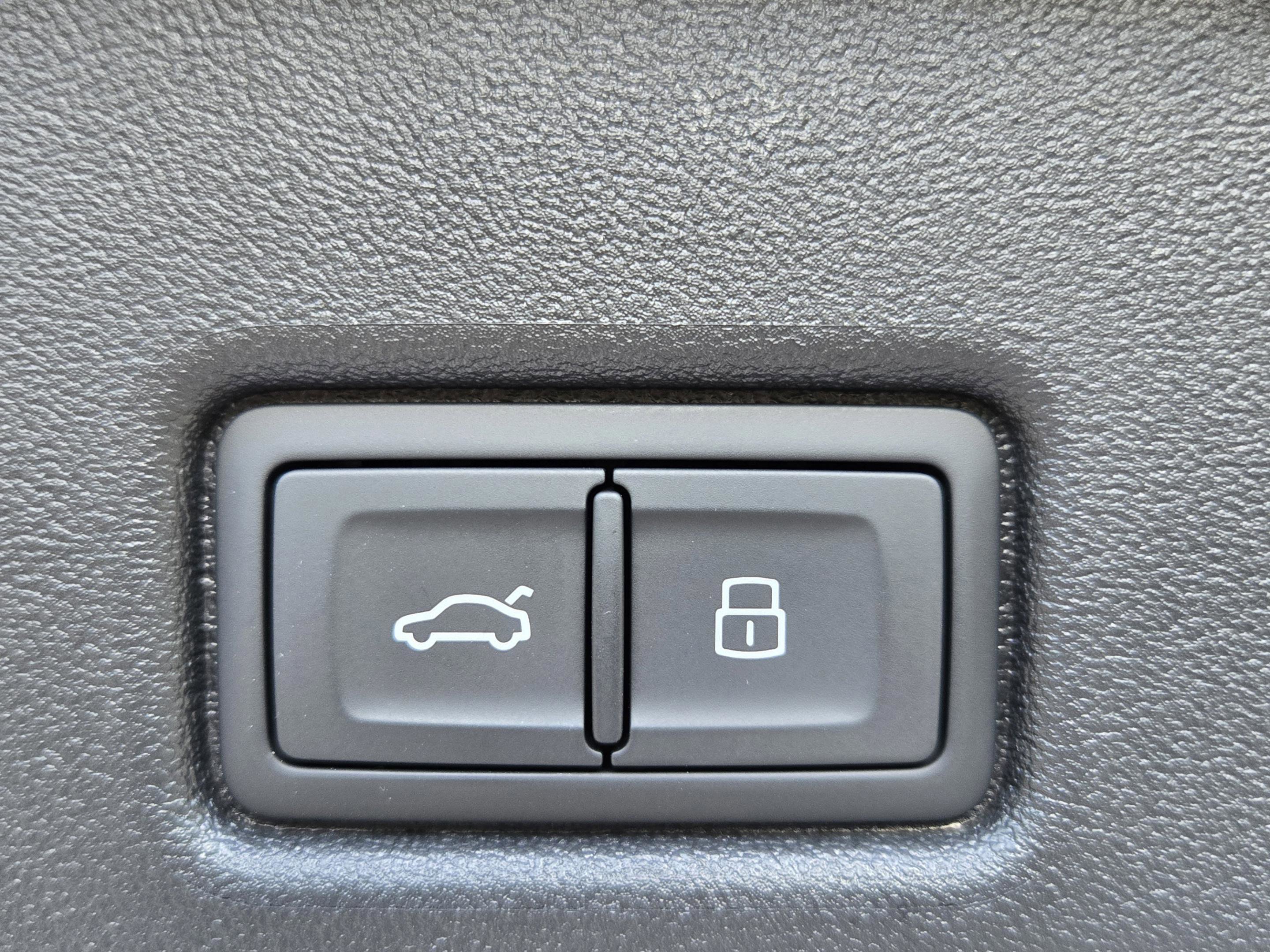 New 2026 Audi SQ5 Premium Plus AWD/4WD image 14