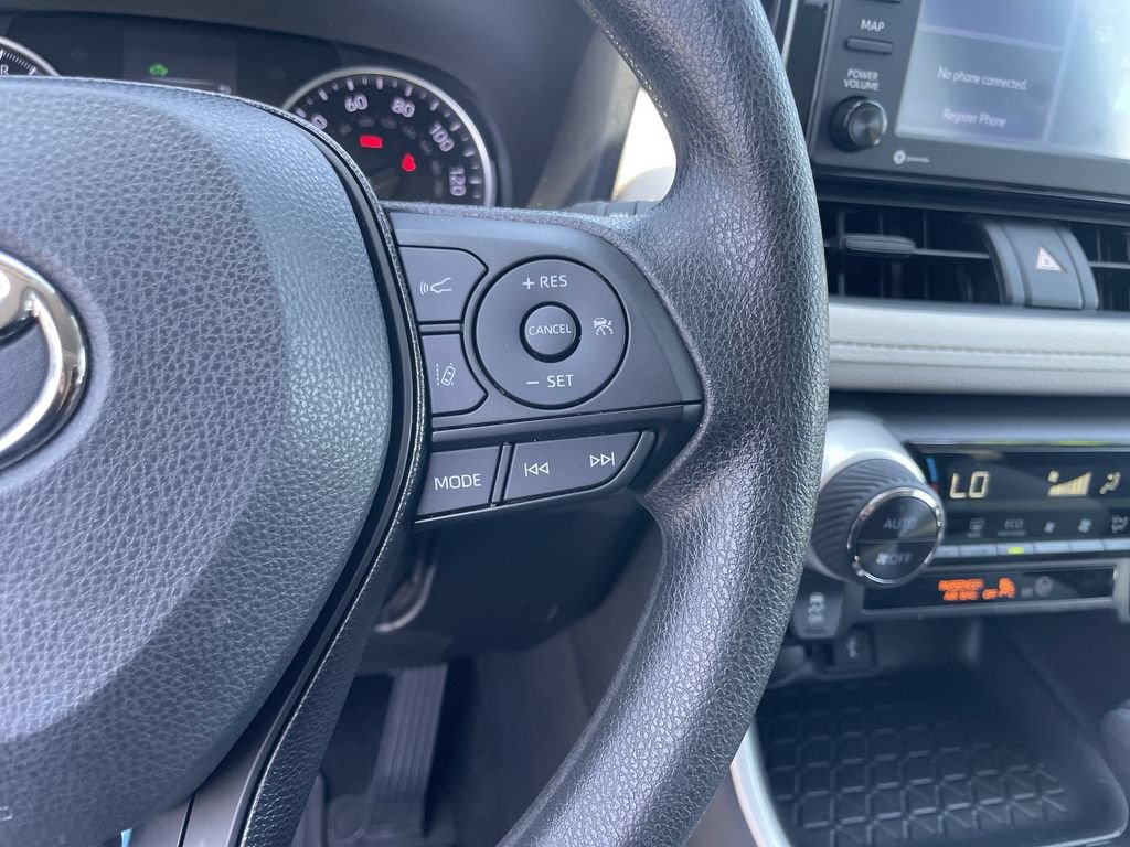 Used 2020 Toyota RAV4 XLE w/ Convenience Package AWD/4WD image 19