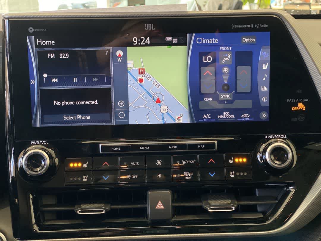 Used 2021 Toyota Highlander Platinum AWD/4WD image 19