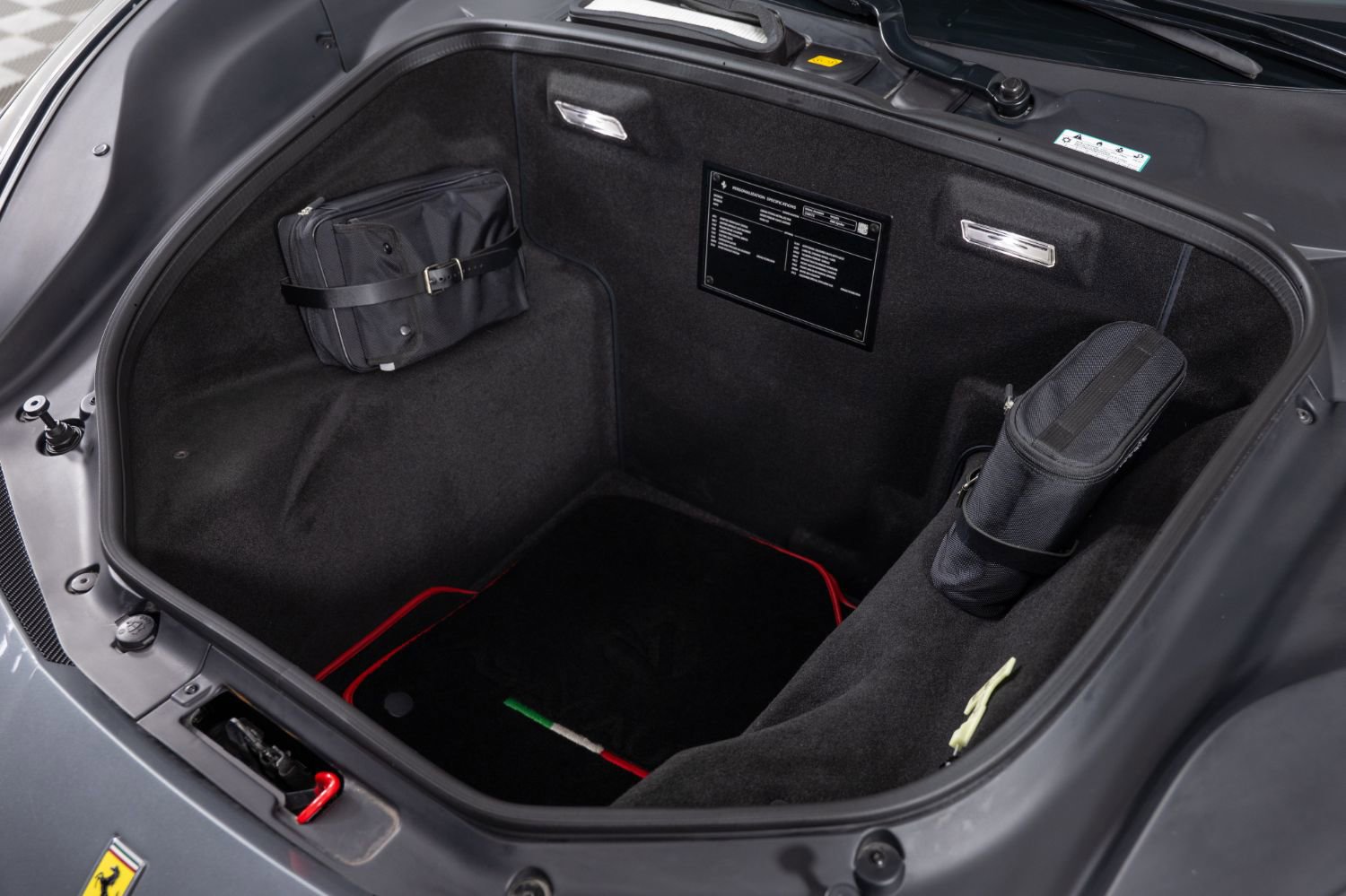 Used 2019 Ferrari 488 Spider image 66