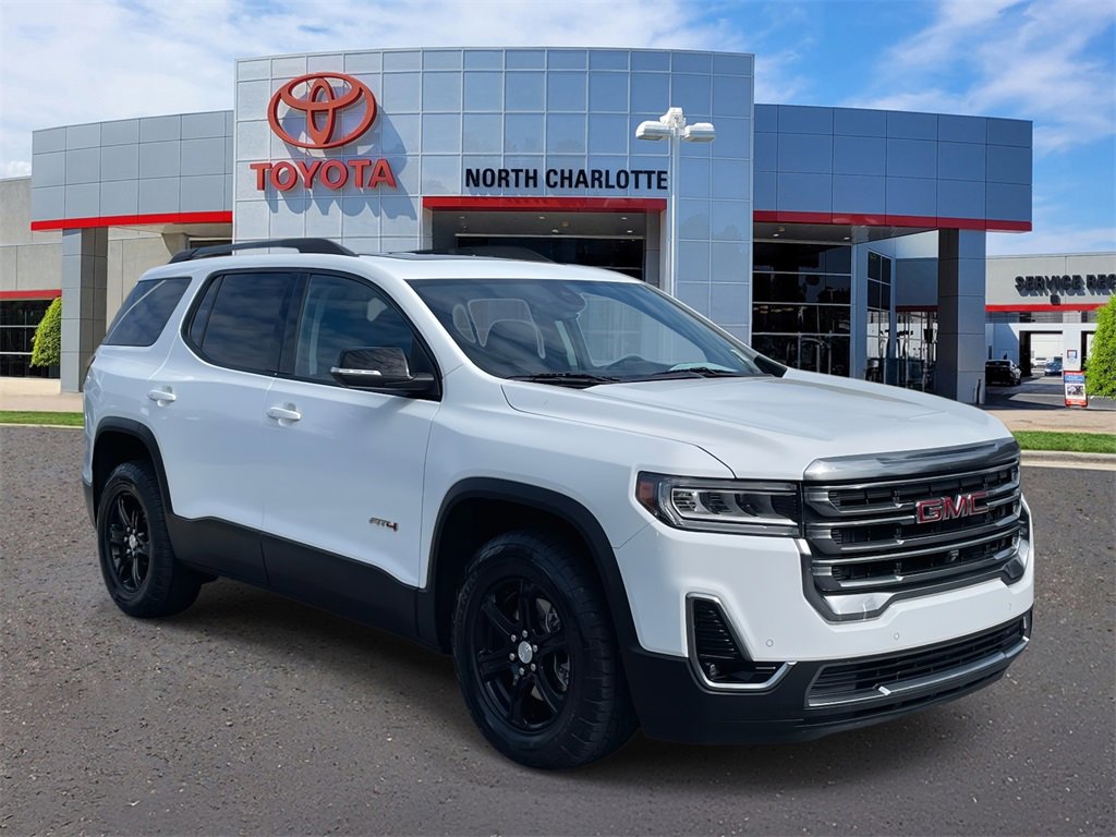 Used 2022 GMC Acadia AT4 w/ Technology Package