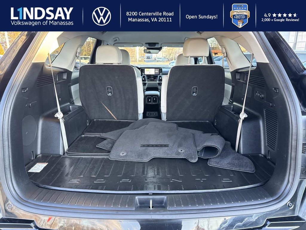 Used 2022 Kia Sorento EX image 11