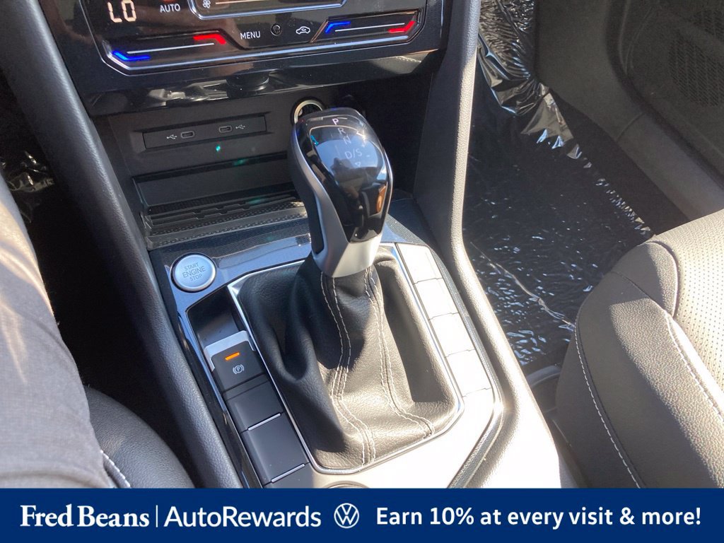 New 2026 Volkswagen Taos SEL AWD/4WD image 19