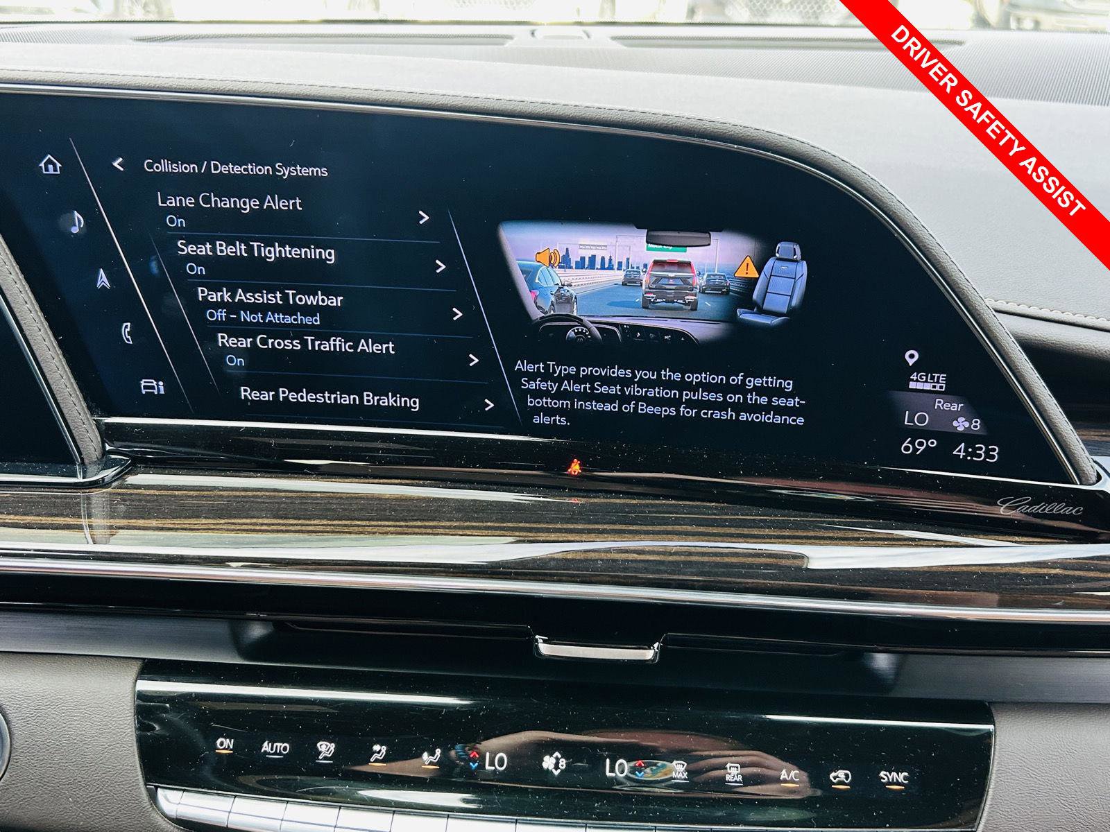 Used 2022 Cadillac Escalade Sport w/ Touring Package AWD/4WD image 12