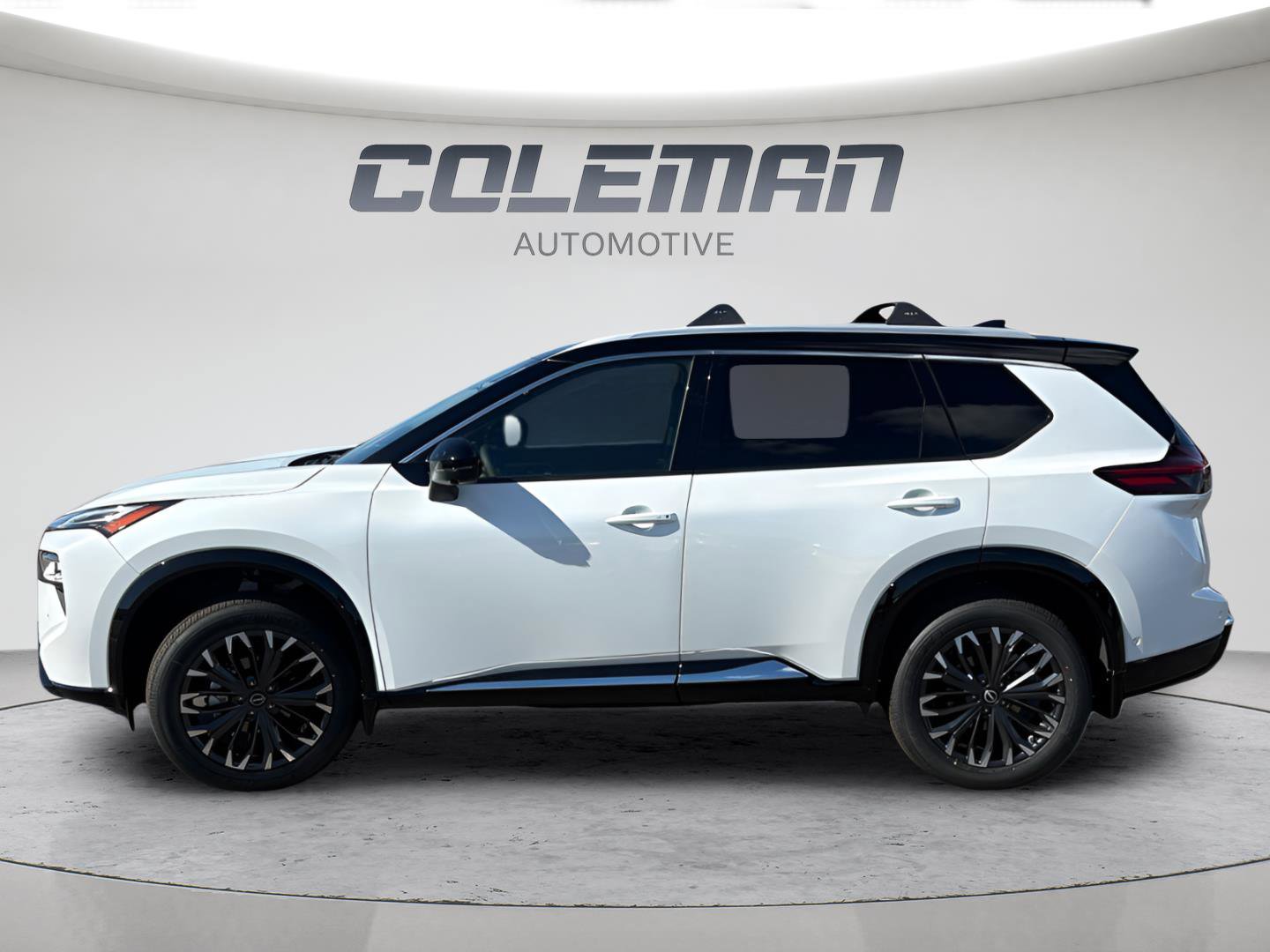 New 2026 Nissan Rogue Platinum w/ Platinum Premium Package image 2