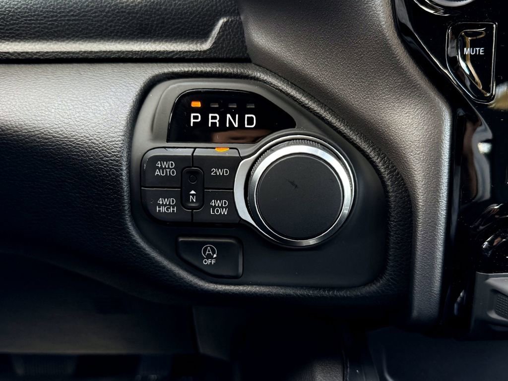New 2026 RAM 1500 Big Horn AWD/4WD image 20