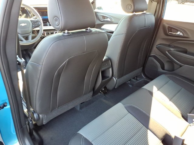 New 2026 Chevrolet Trax LT FWD image 7