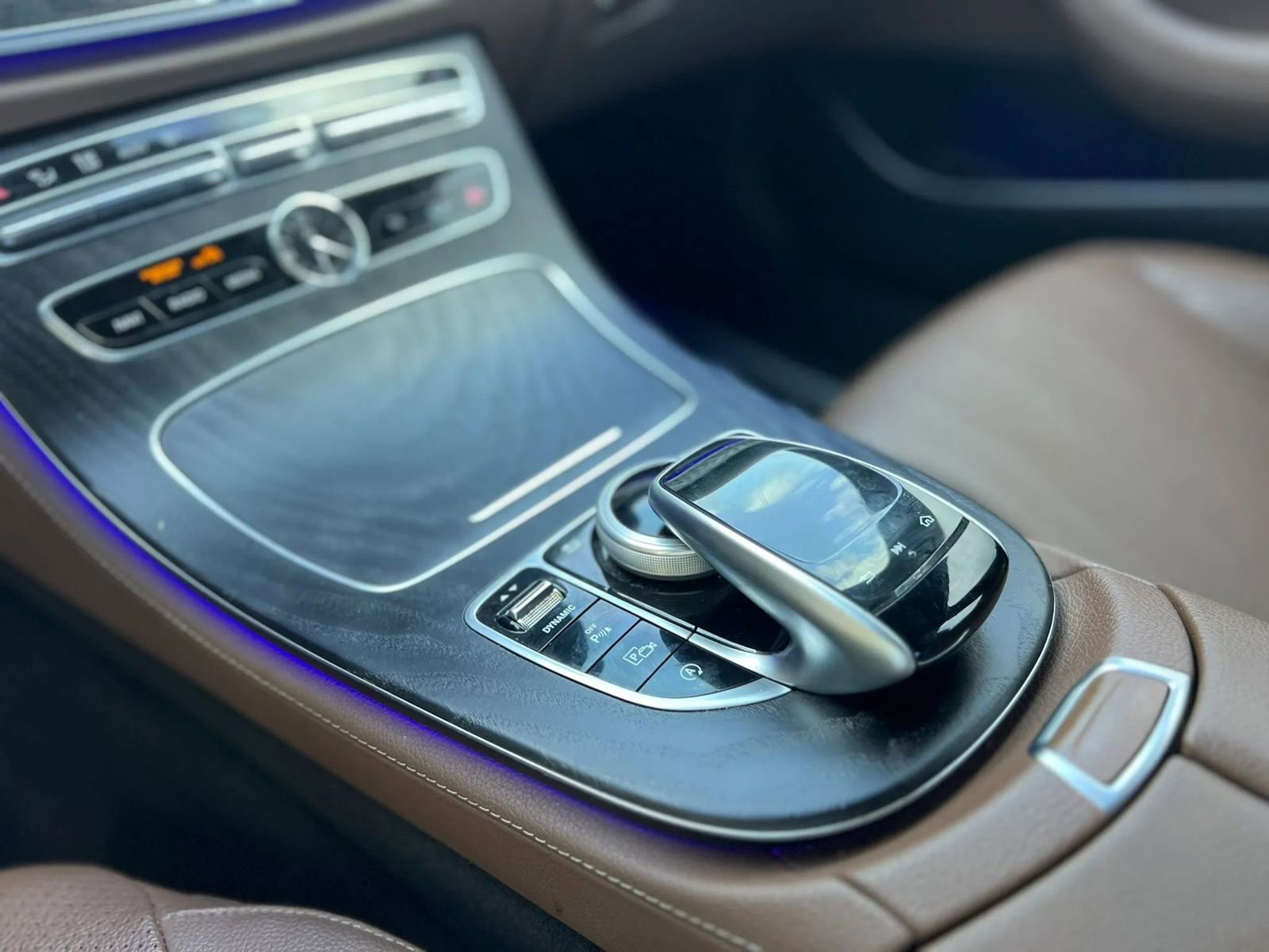 Used 2018 Mercedes-Benz E 300 image 16