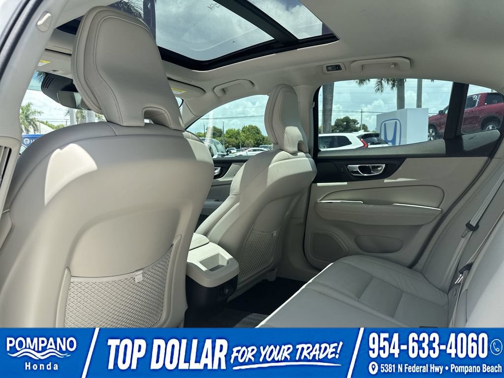 Used 2019 Volvo S60 T5 Momentum FWD image 25
