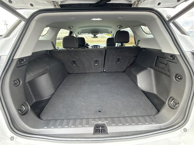 Used 2022 GMC Terrain SLE w/ Driver Convenience Package image 24