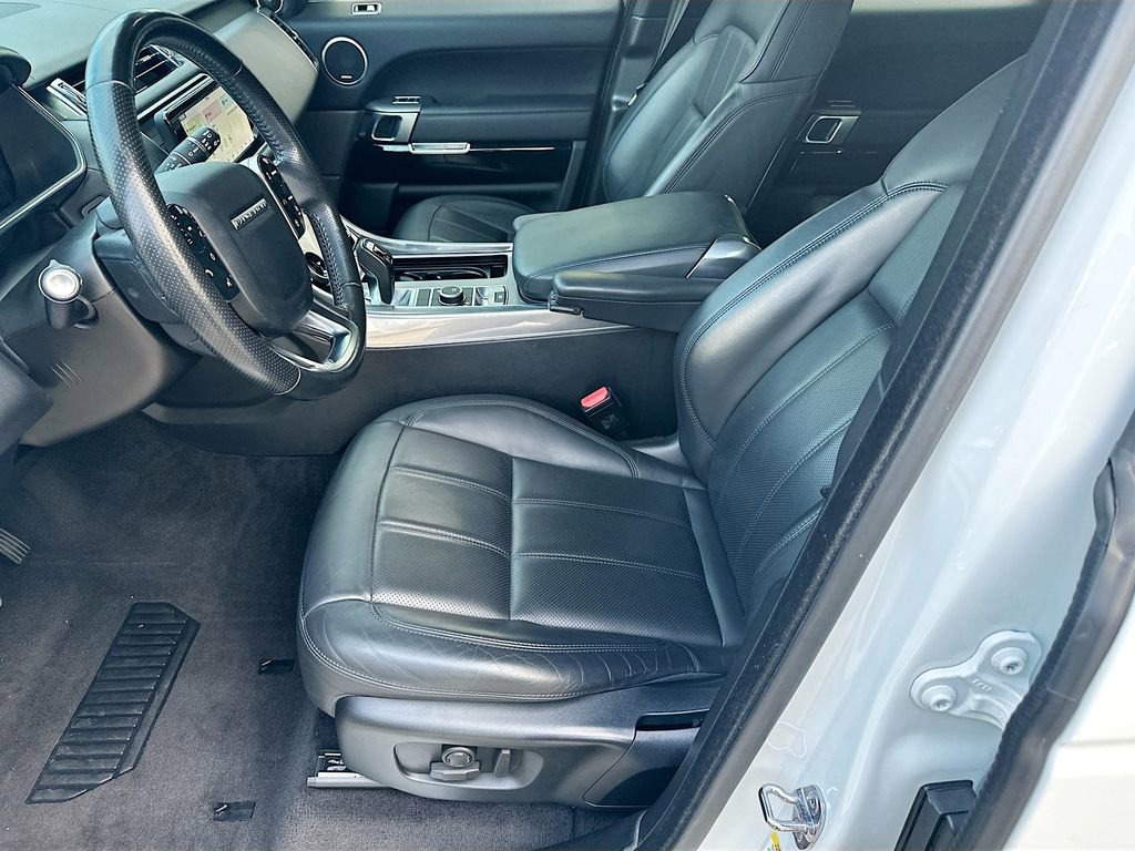 Used 2020 Land Rover Range Rover Sport HSE image 26