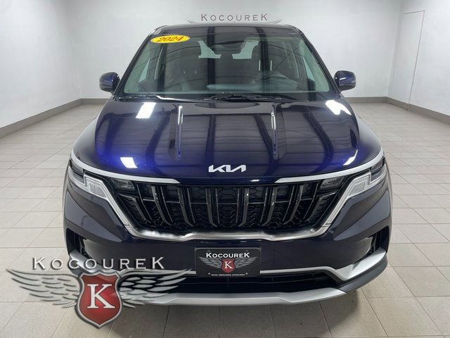 Used 2024 Kia Carnival LX image 2