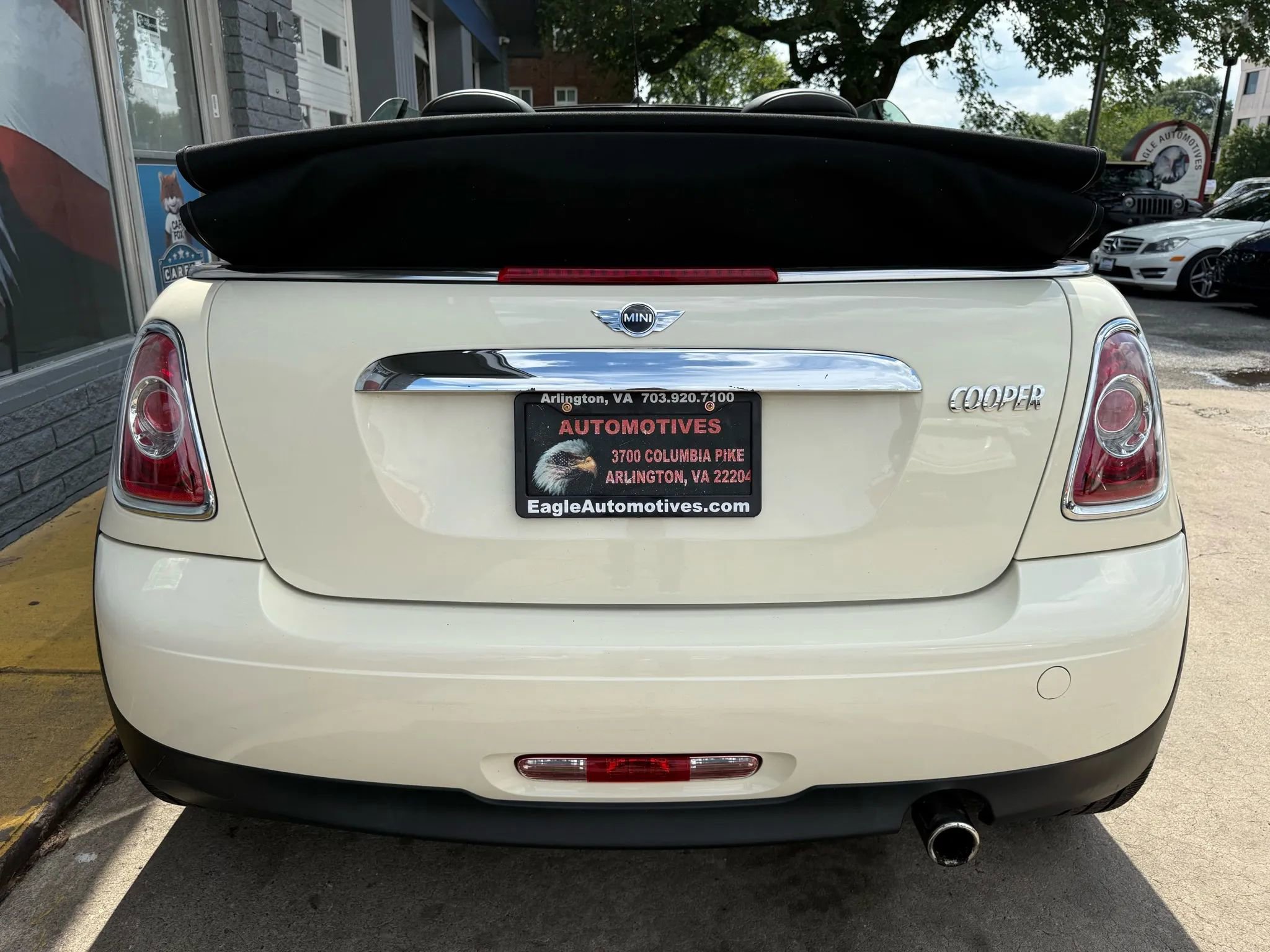 Used 2013 MINI Cooper Convertible image 8