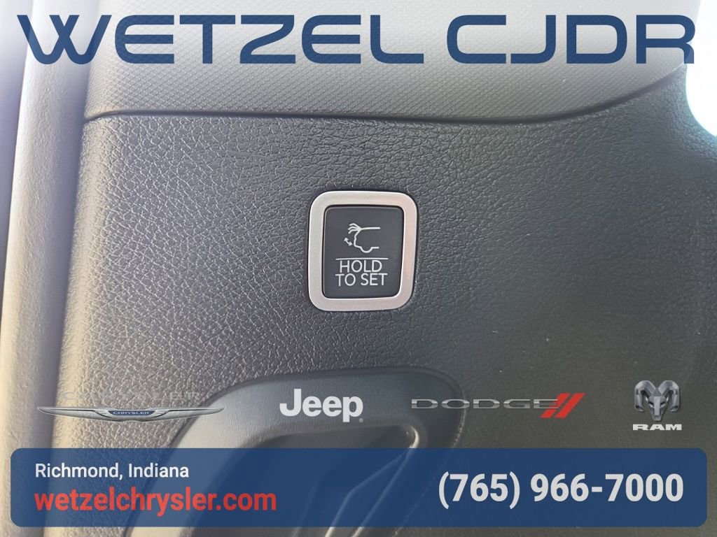 New 2026 Jeep Grand Wagoneer Limited image 9