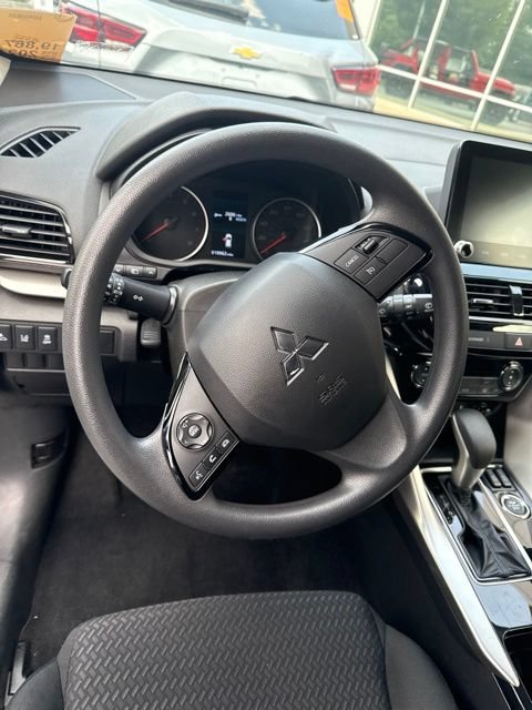 Used 2024 Mitsubishi Eclipse Cross LE AWD/4WD image 13