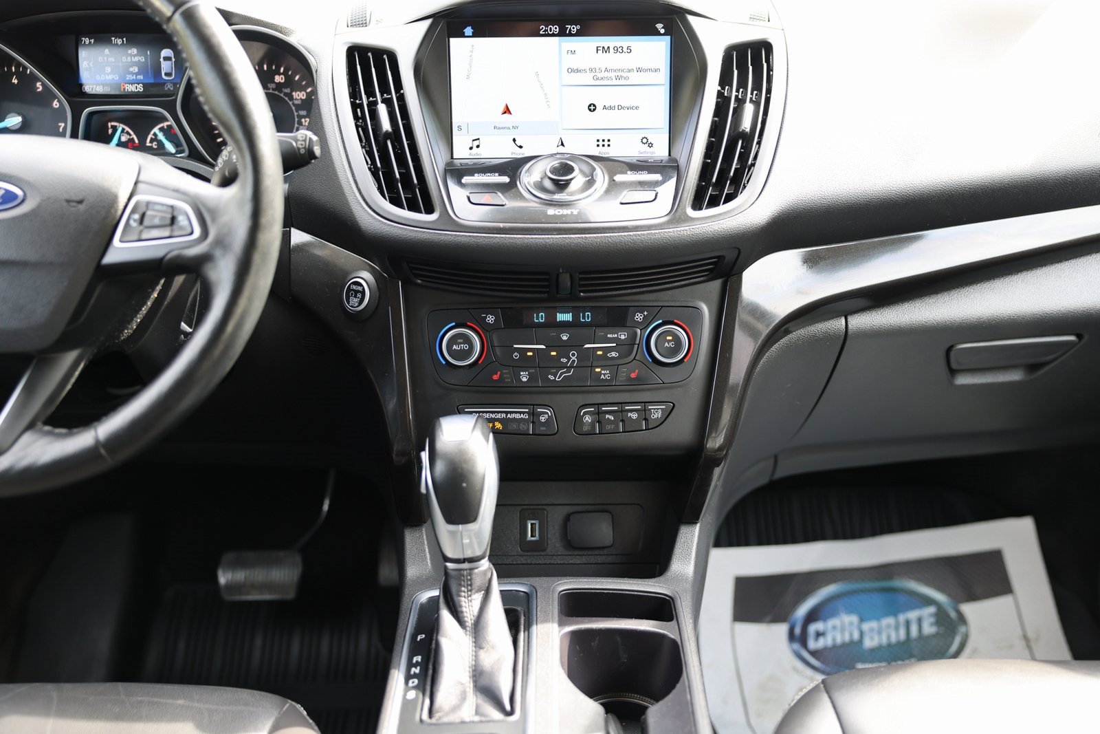 Certified 2019 Ford Escape Titanium image 25