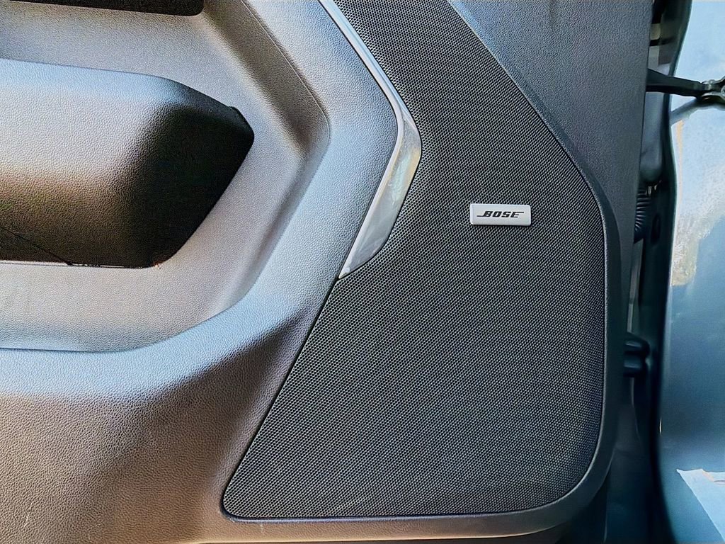 Used 2021 Chevrolet Tahoe Premier w/ Premium Package image 24