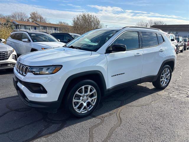 Certified 2023 Jeep Compass Latitude image 7