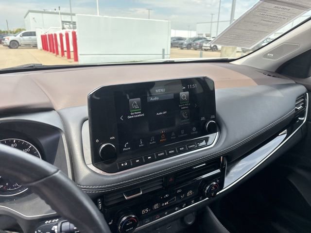 Used 2023 Nissan Rogue SL w/ SL Premium Package FWD image 8