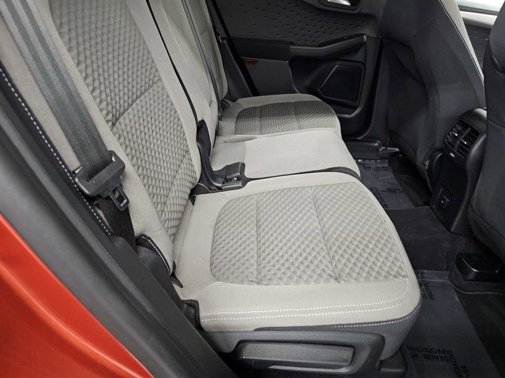 Used 2020 Ford Escape SE FWD image 20