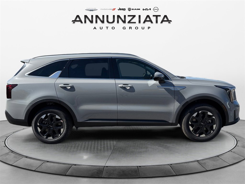 New 2026 Kia Sorento S image 6
