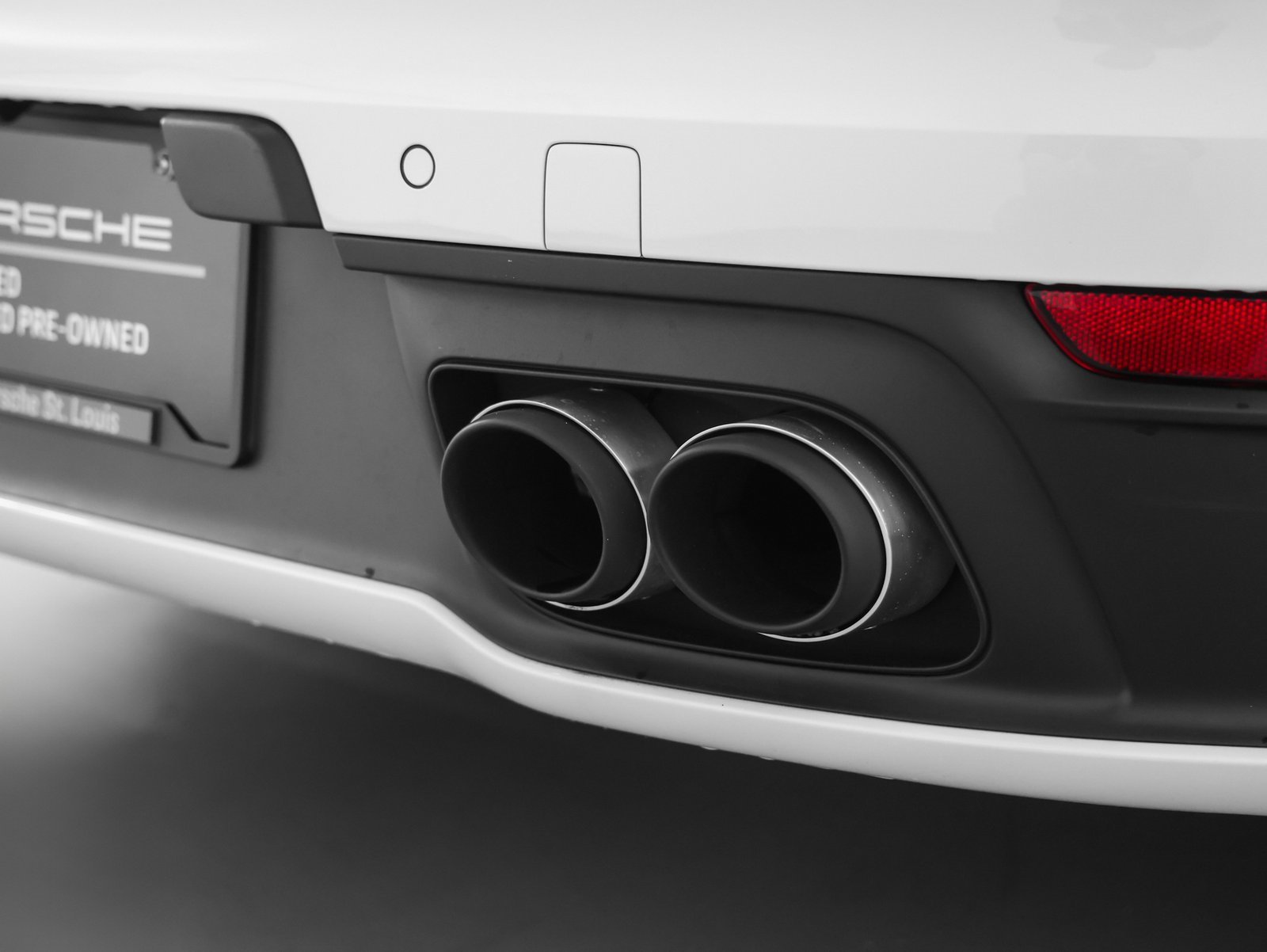 Used 2021 Porsche 911 Carrera image 17