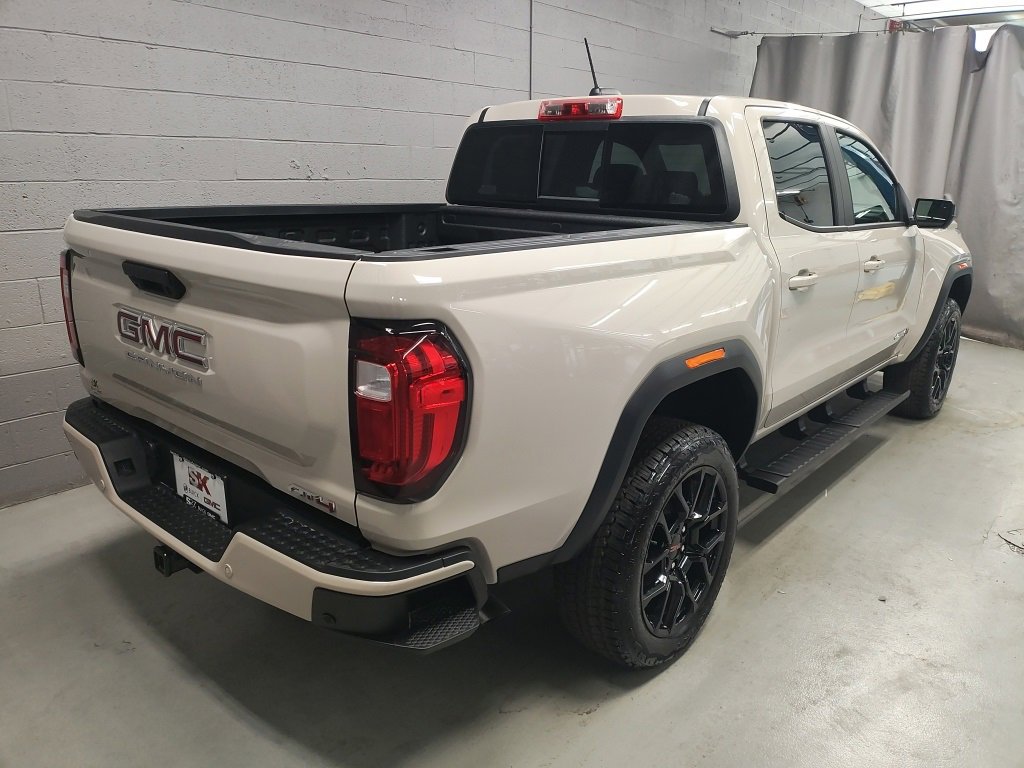 New 2026 GMC Canyon AT4 w/ Technology Plus Package image 2