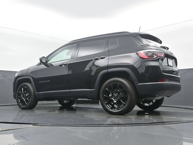 New 2025 Jeep Compass Latitude w/ Sun & Sound Group AWD/4WD image 48