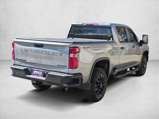 Used 2025 Chevrolet Silverado 2500 Custom w/ Custom Blackout Package AWD/4WD image 5