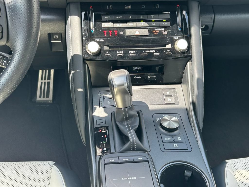 Used 2023 Lexus IS 500 RWD image 21