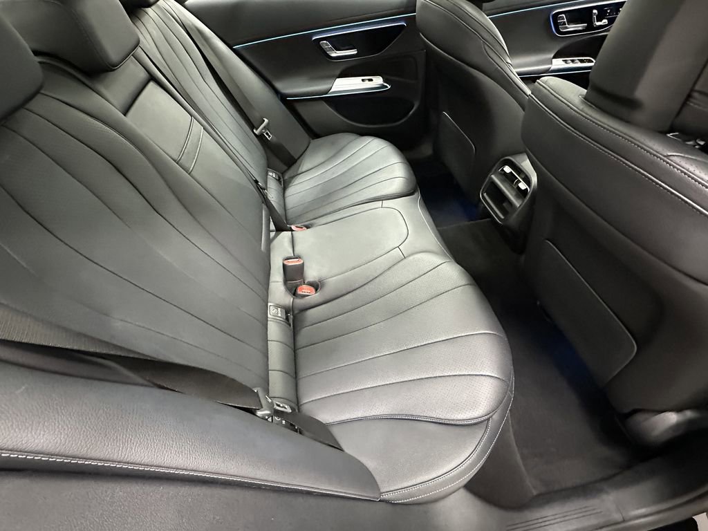 Certified 2025 Mercedes-Benz E 350 Sedan image 17
