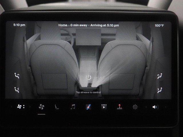 Used 2026 Tesla Model Y Long Range RWD image 24